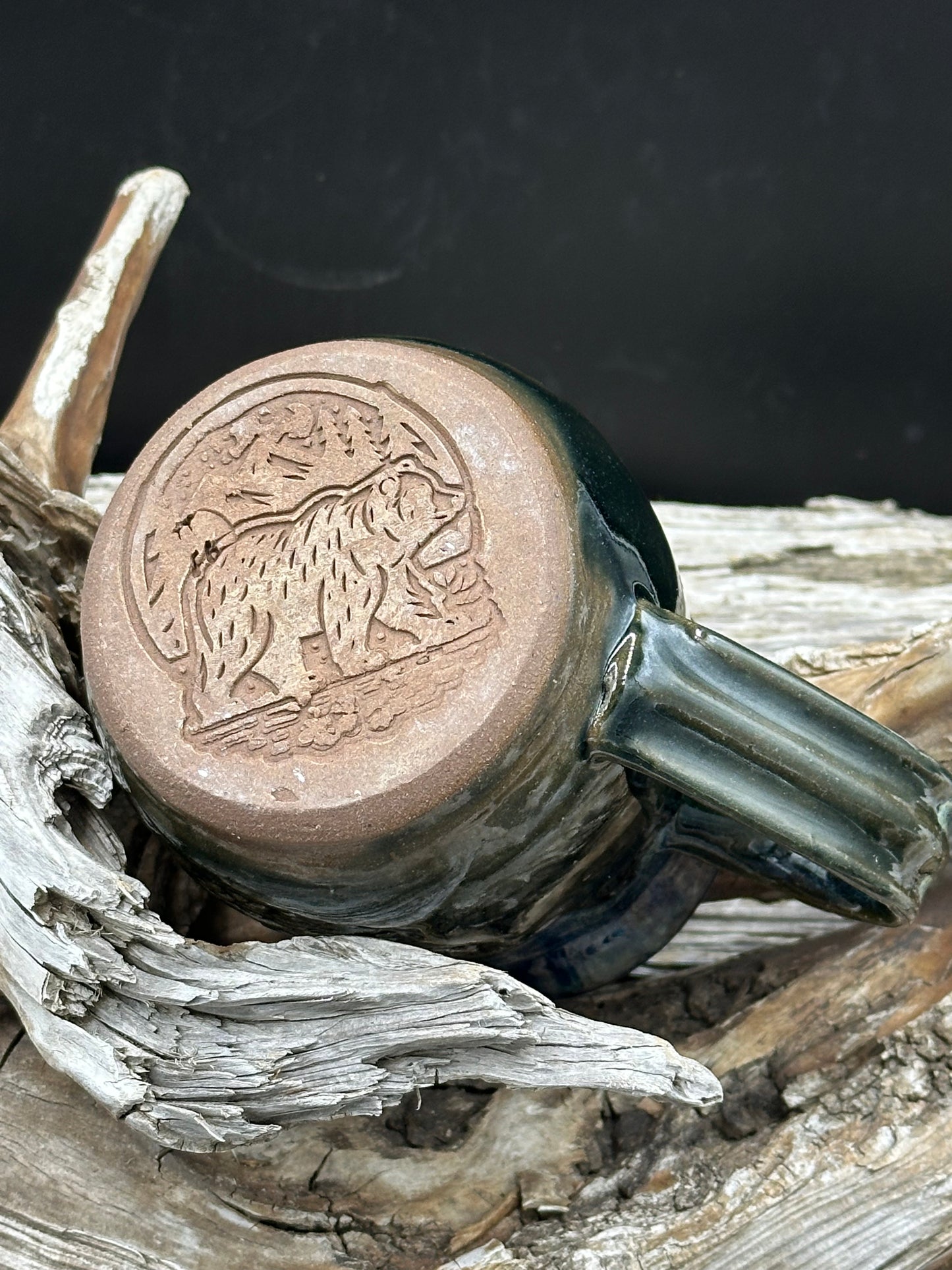 Bear in the Woods Pottery Mug/Cup (M0131) approximately 16 ounces