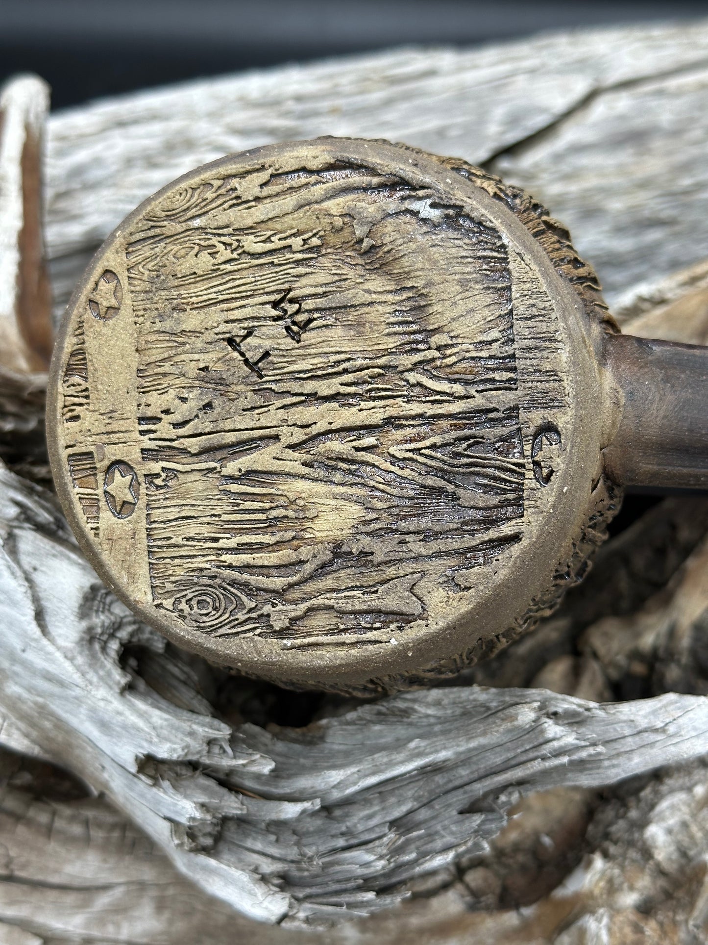 Dark Brown Textured Barrel Mug approximately 20 ounces (M0105)