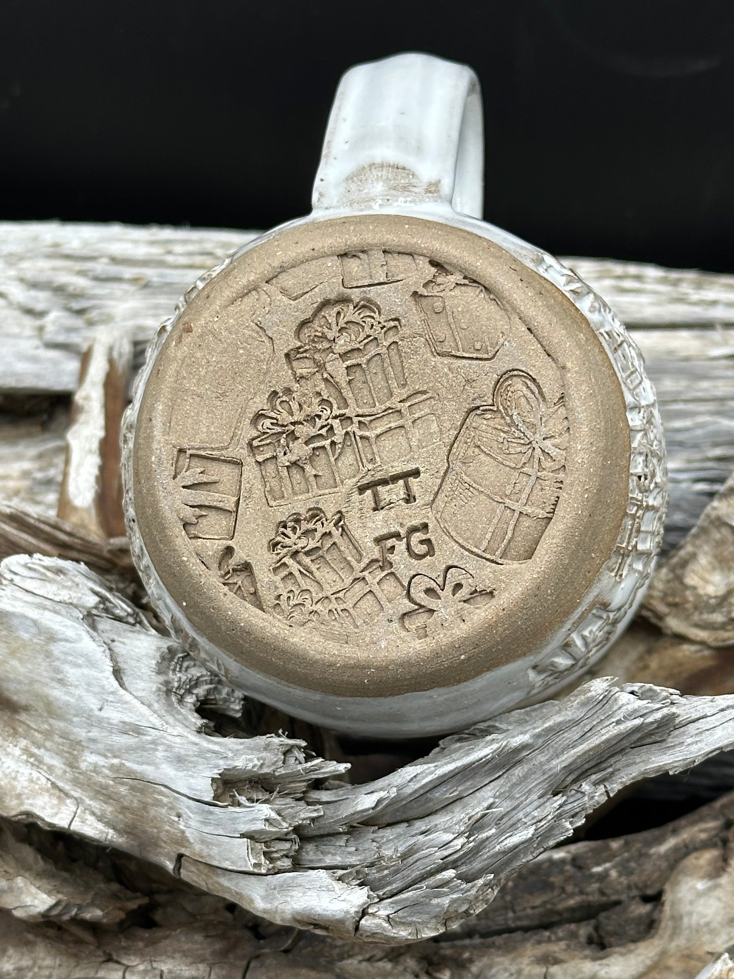 White Hand Built Textured Christmas Tree Mug approximately 16 ounces (M0110)