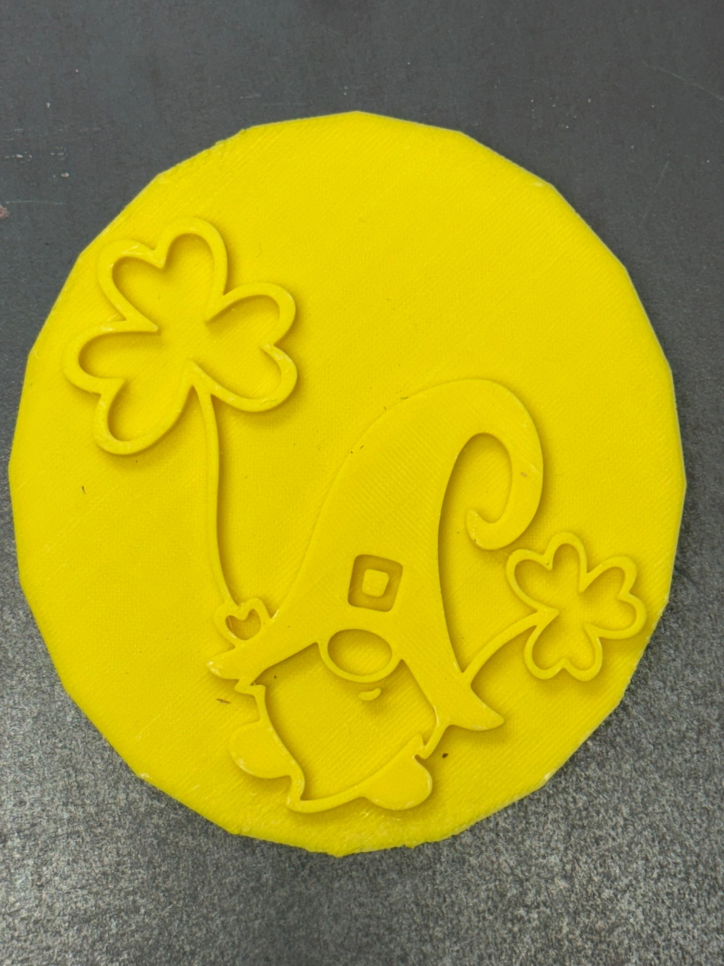 Gnome with Two Shamrocks Oval 3D Printed Stamp