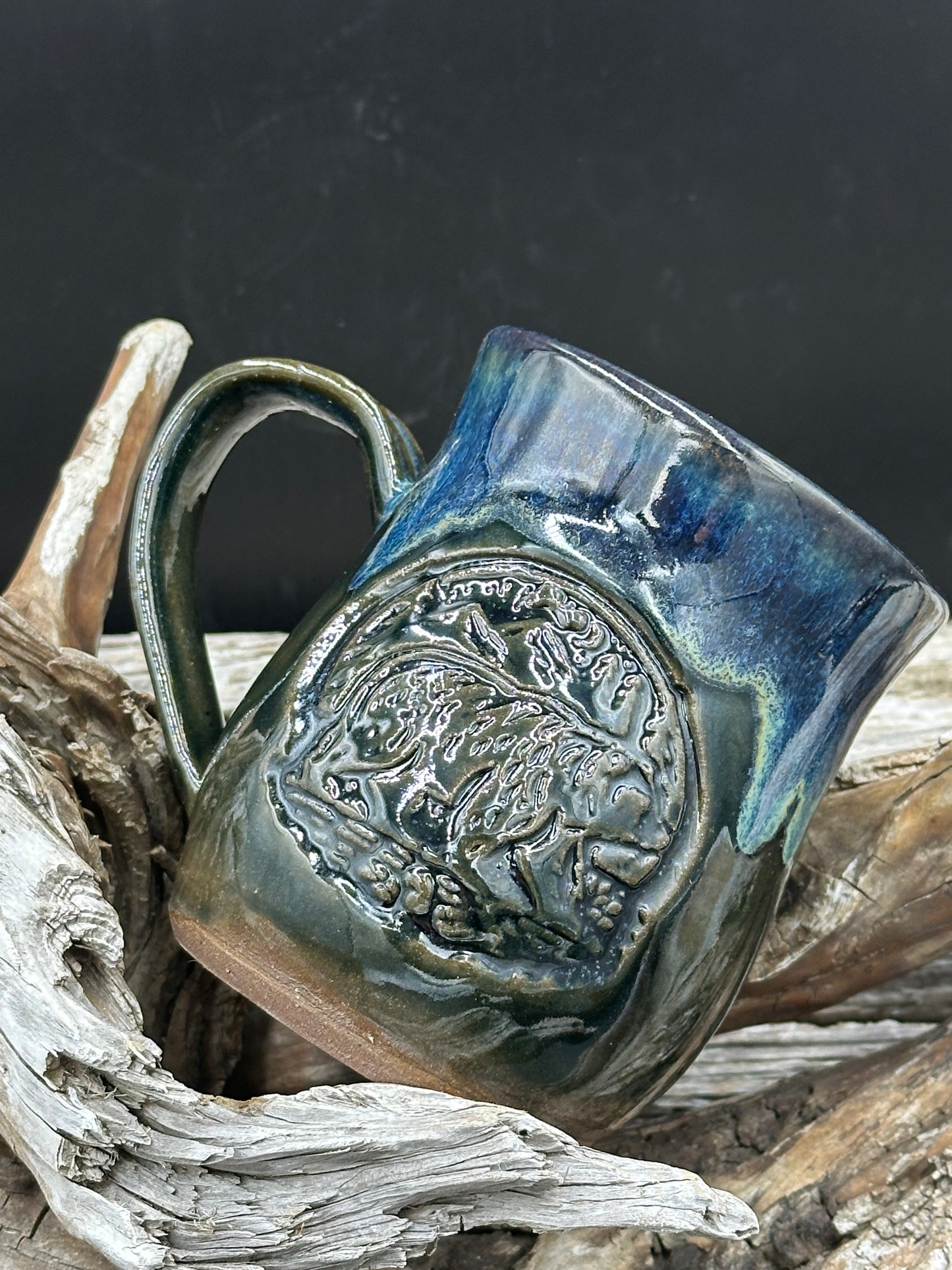 Bear in the Woods Pottery Mug/Cup (M0131) approximately 16 ounces