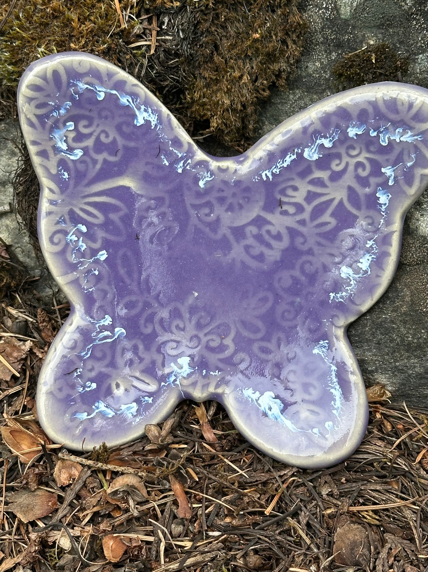 Handmade Butterfly Trinket Dish/Spoon Rest - Lovely Lavender with White Accents