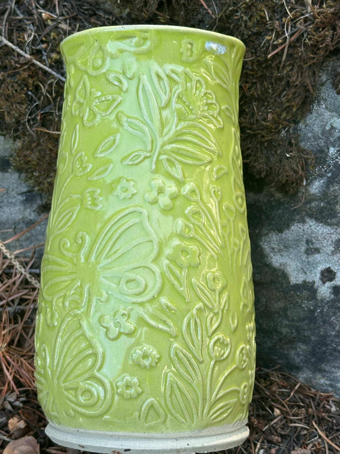 Bright Yellow Green Textured Floral Butterfly Vase (250013)