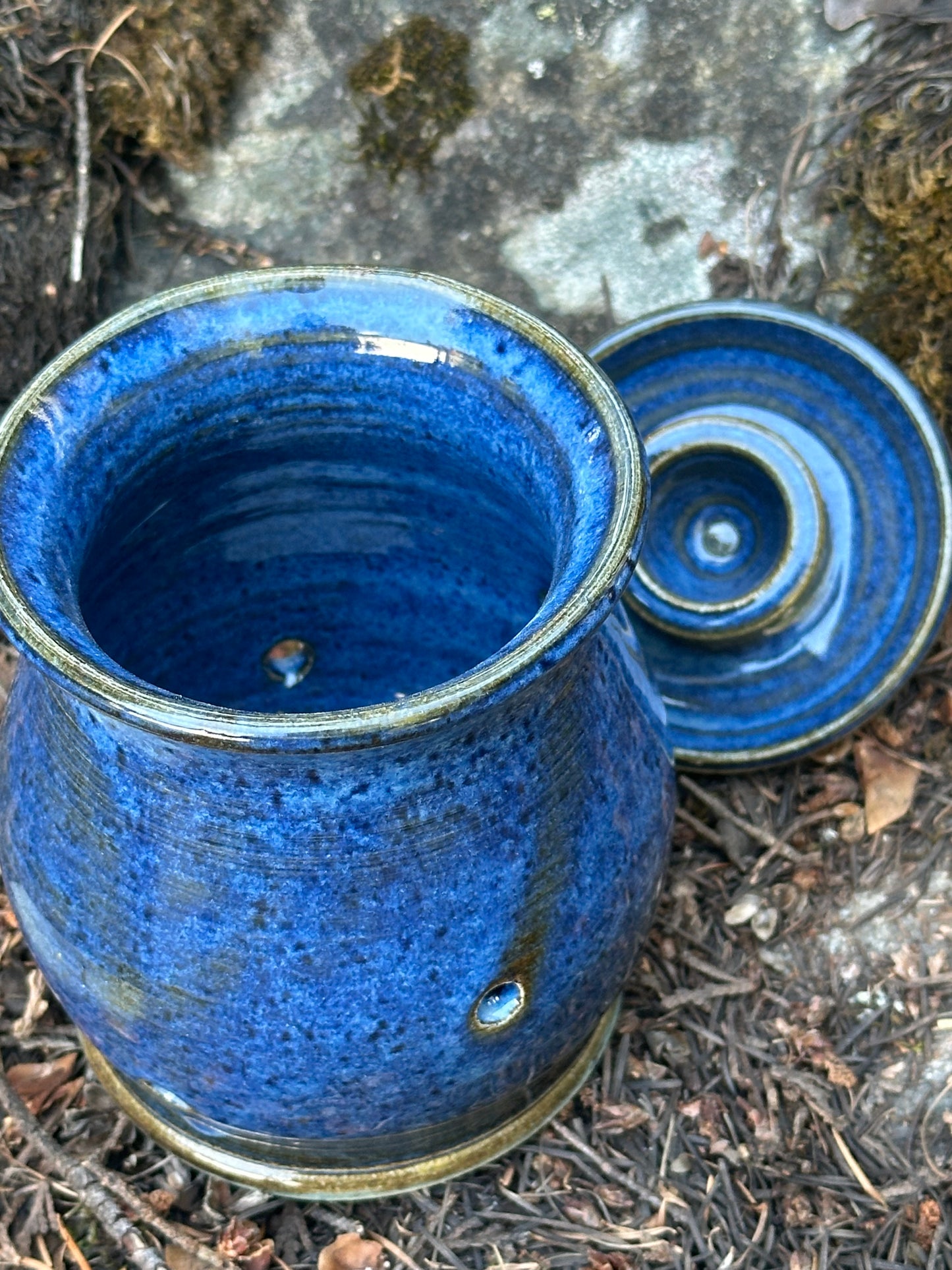 Pottery (Ceramic) Blue Bellied Garlic Keeper