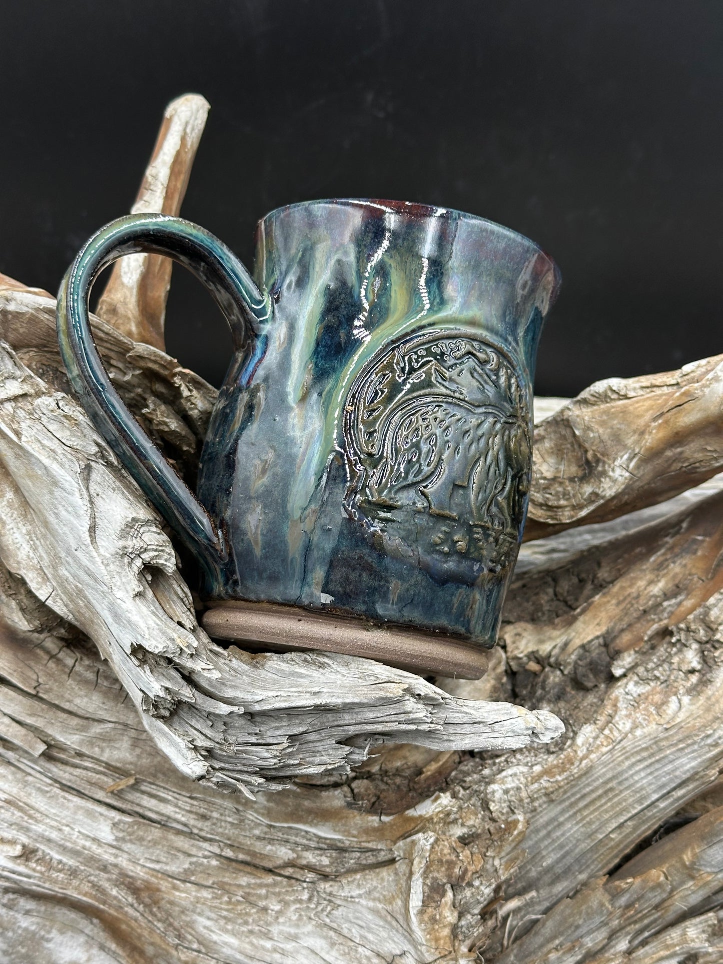 Bear in the Woods Pottery Mug/Cup (M0126) approximately 16 ounces