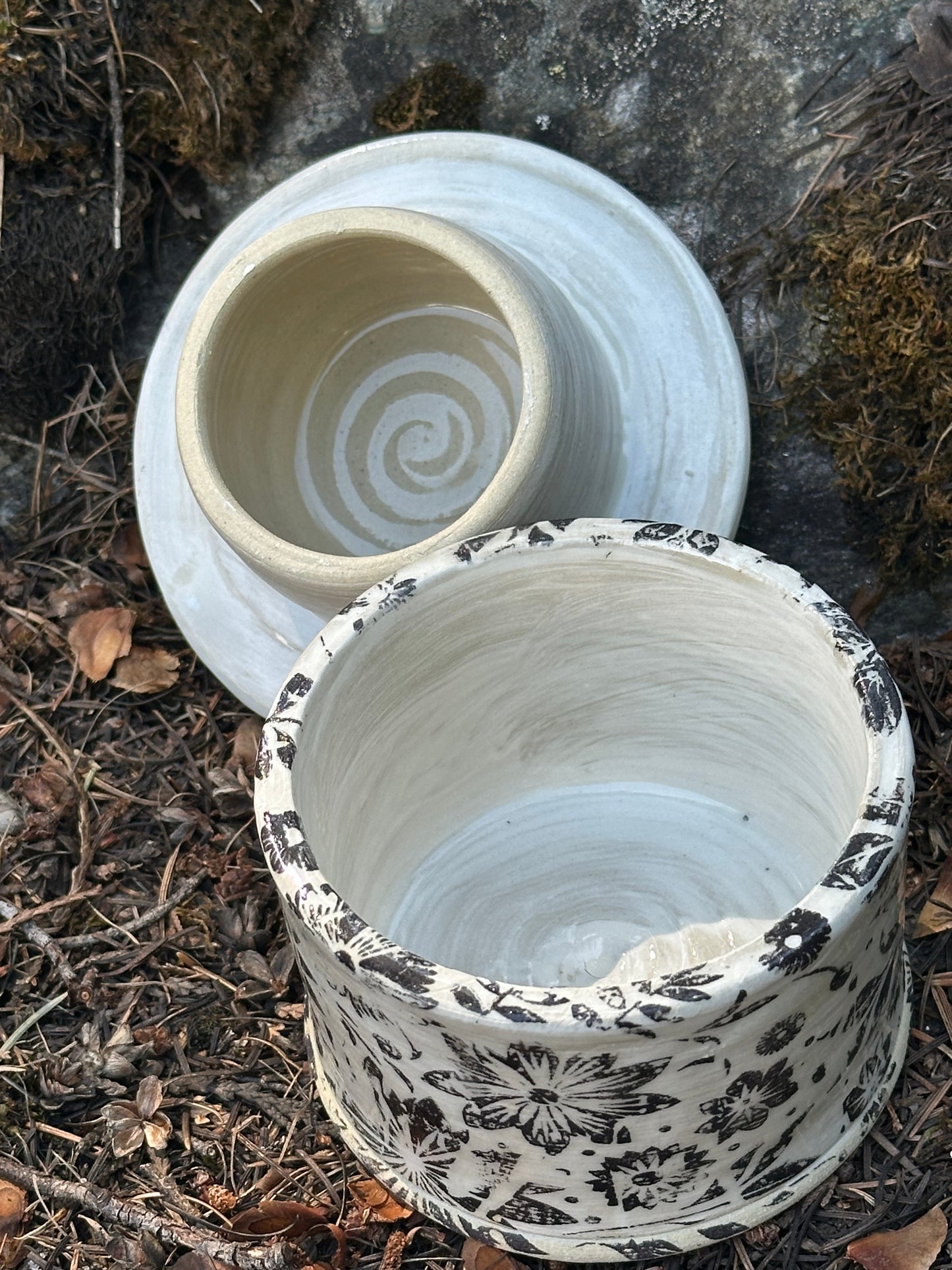Pottery (Ceramic) White with Black Floral Design Butter Keeper
