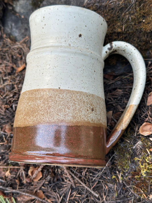 Tri-colour tankard (approximately 16 oz)