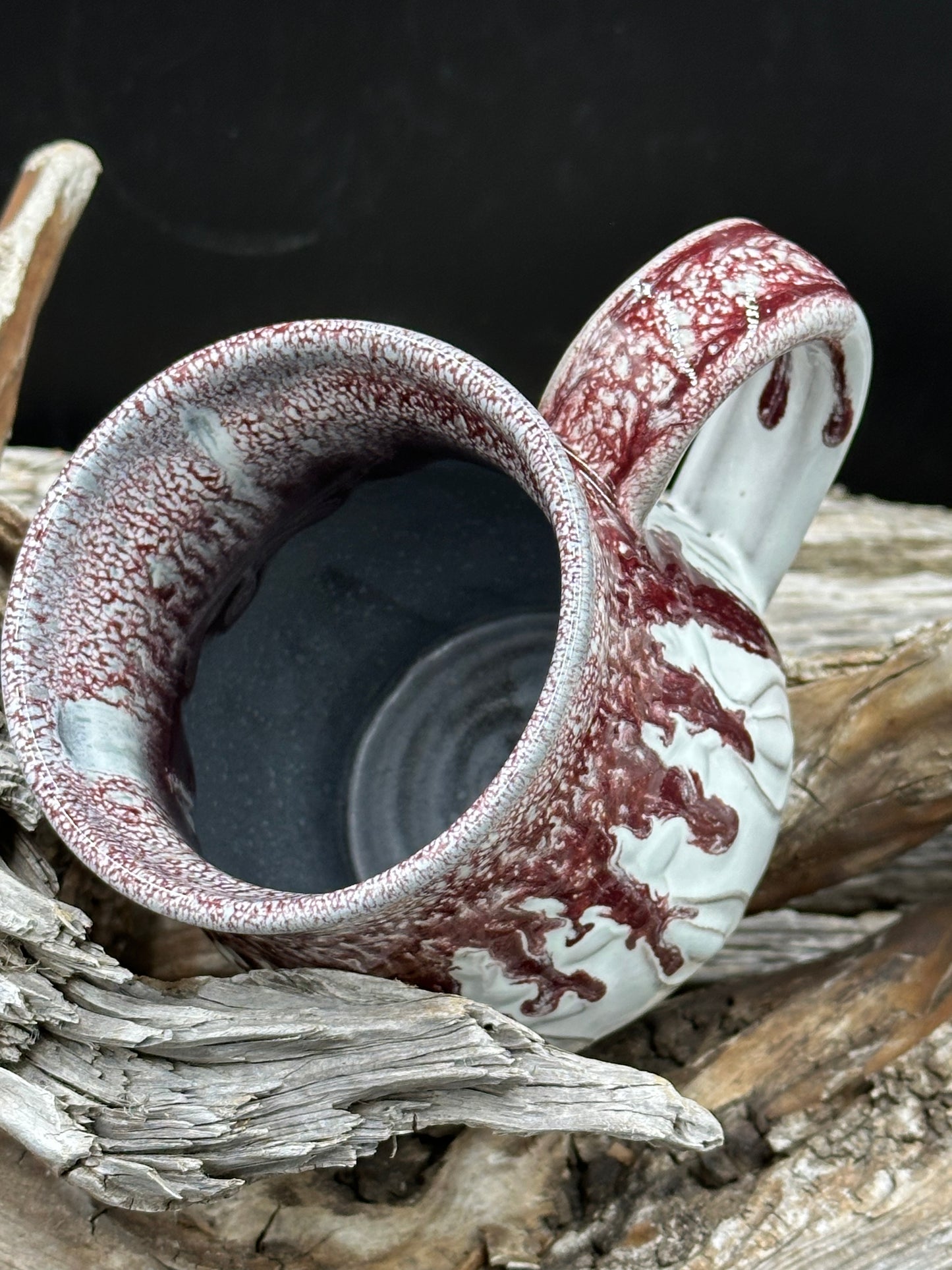 Drippy Reindeer Pottery Mug/Cup (M0132) approximately 16 ounces
