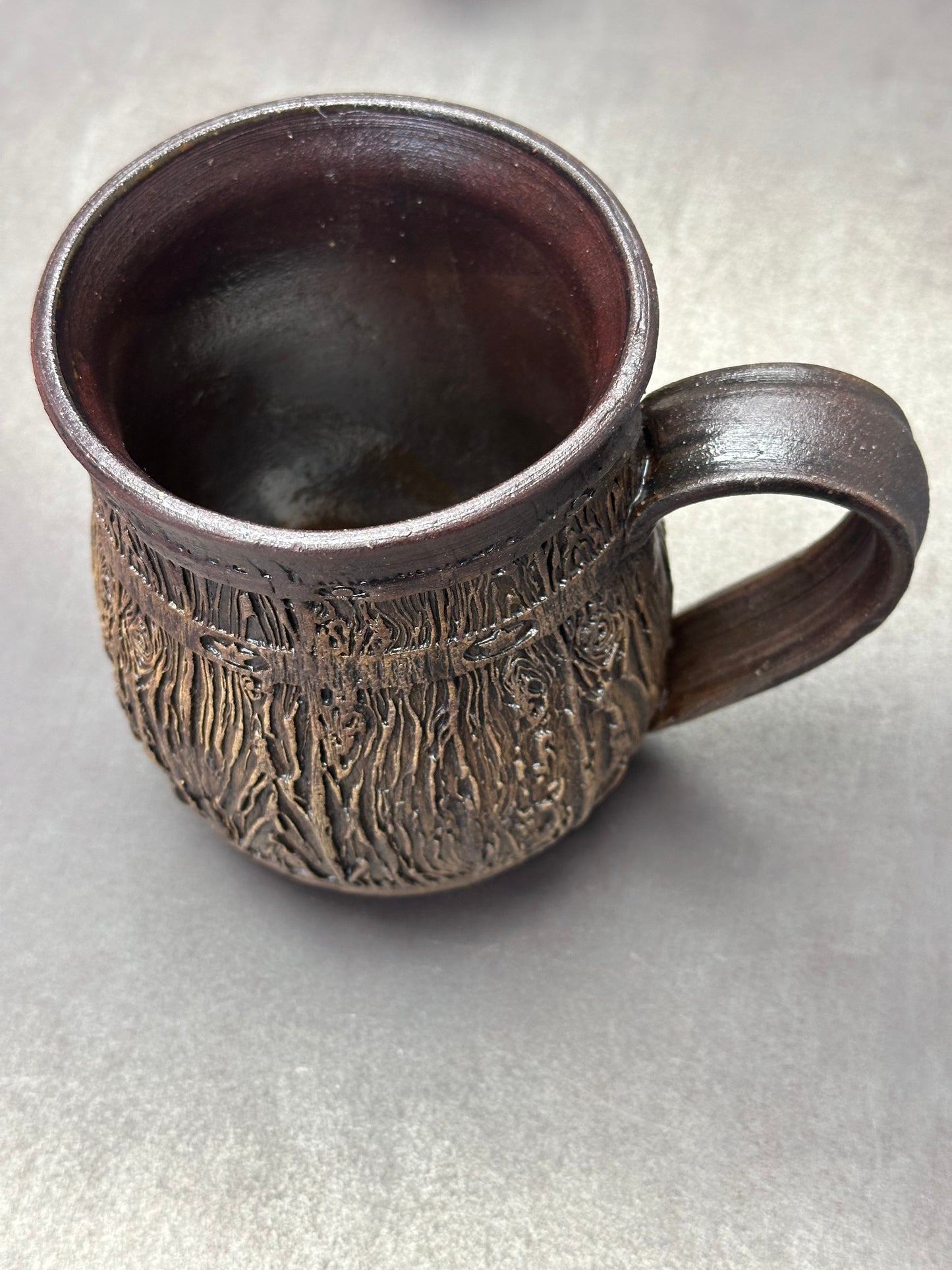 Dark Brown Textured Barrel Mug approximately 20 ounces (M0105)