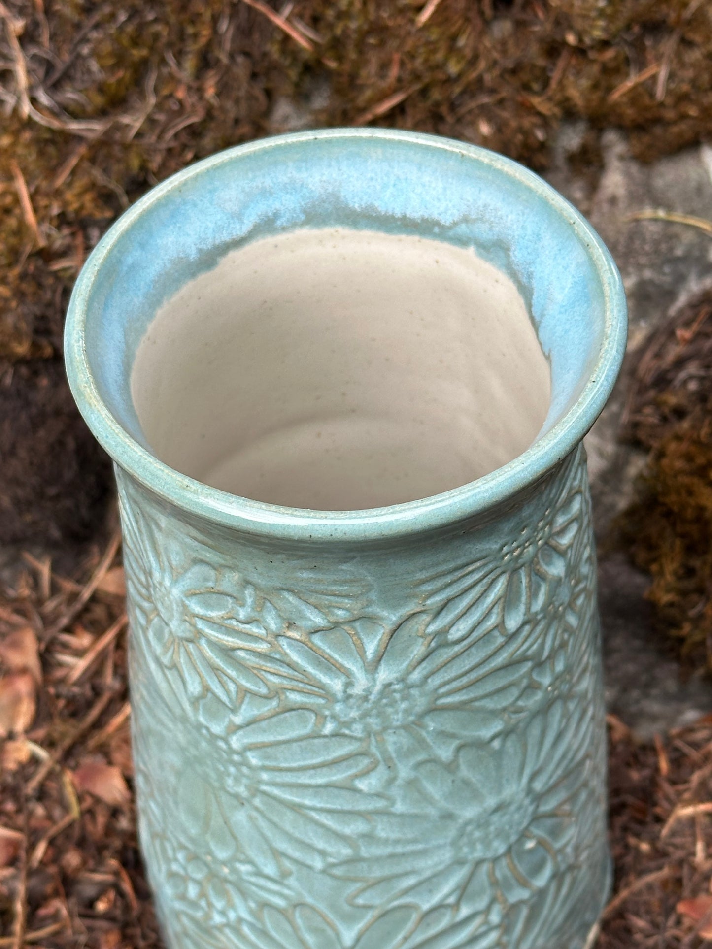Handmade Textured Pottery Vase - Daisies in Tantalizing Turquoise (approx. 10 inches tall)