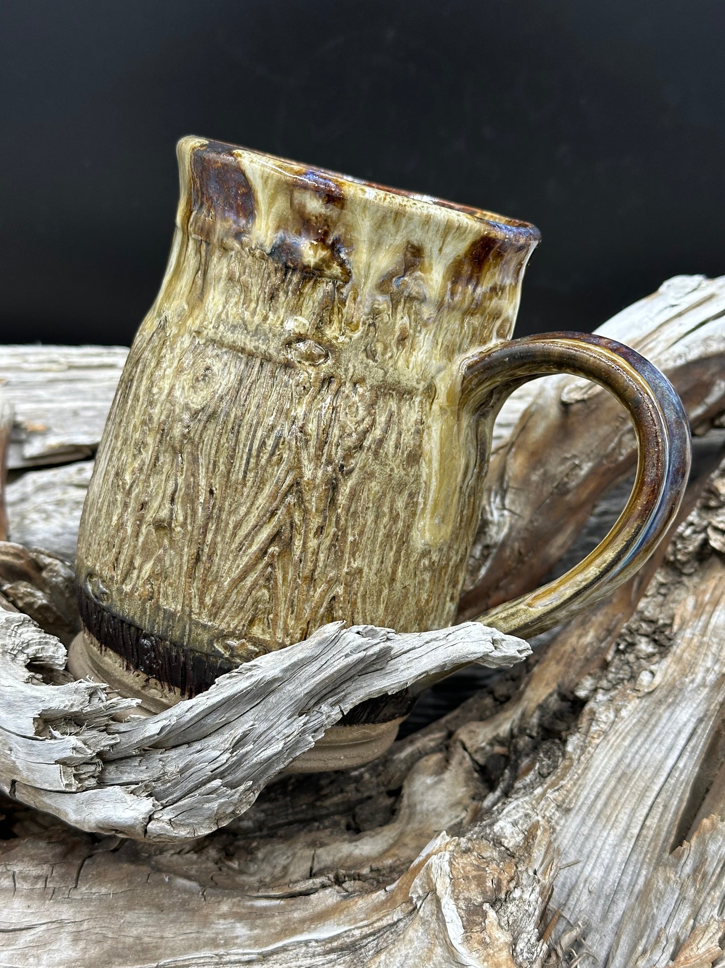 Ivory Washed Barrel Textured Mug approximately 20 ounces (M0107)