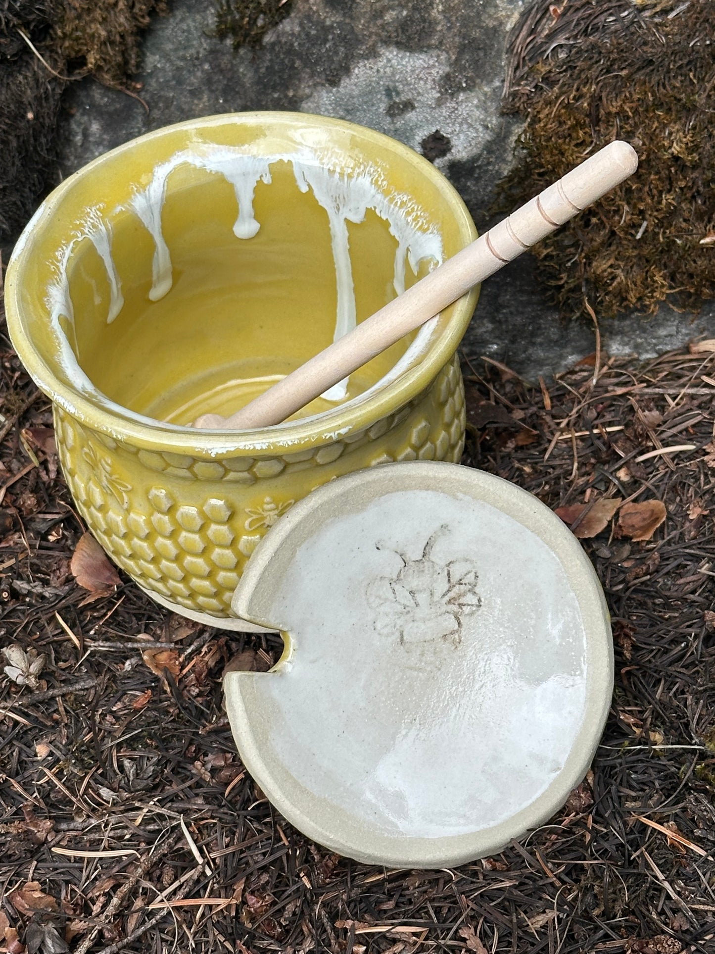 Handmade Pottery Honey Pot - Golden Drippy Honey (approx. 1 cup)