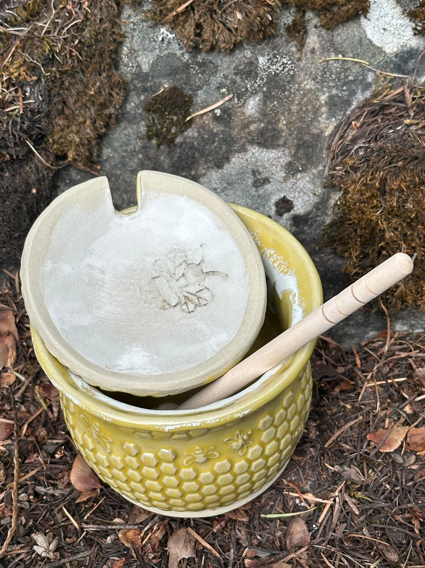 Handmade Pottery Honey Pot - Golden Drippy Honey (approx. 1 cup)