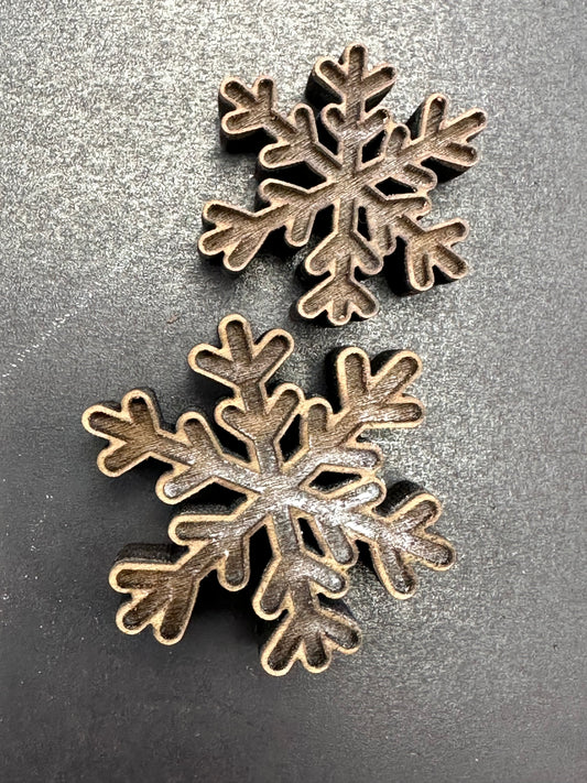 Ruffled Open and Airy Snowflake Stamps (STW0037)
