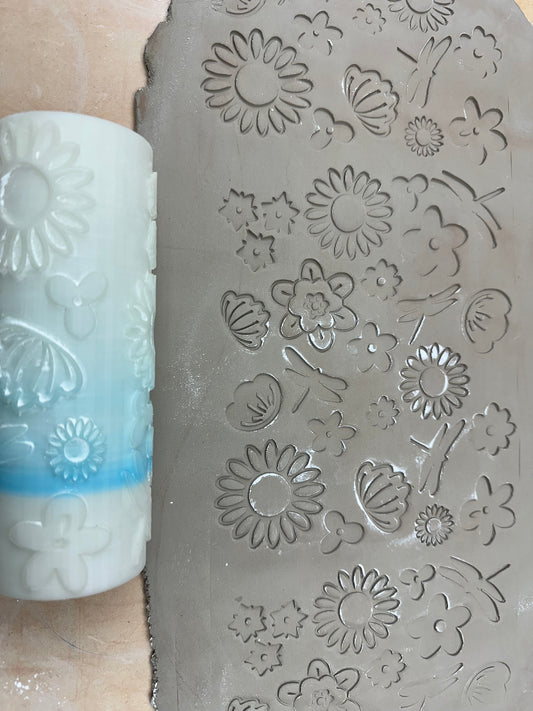 Dragonfly and Flower All Over Design Texture Roller