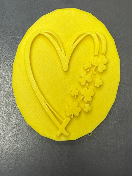 Doodle Heart with Shamrock Cluster Oval 3D Printed Stamp