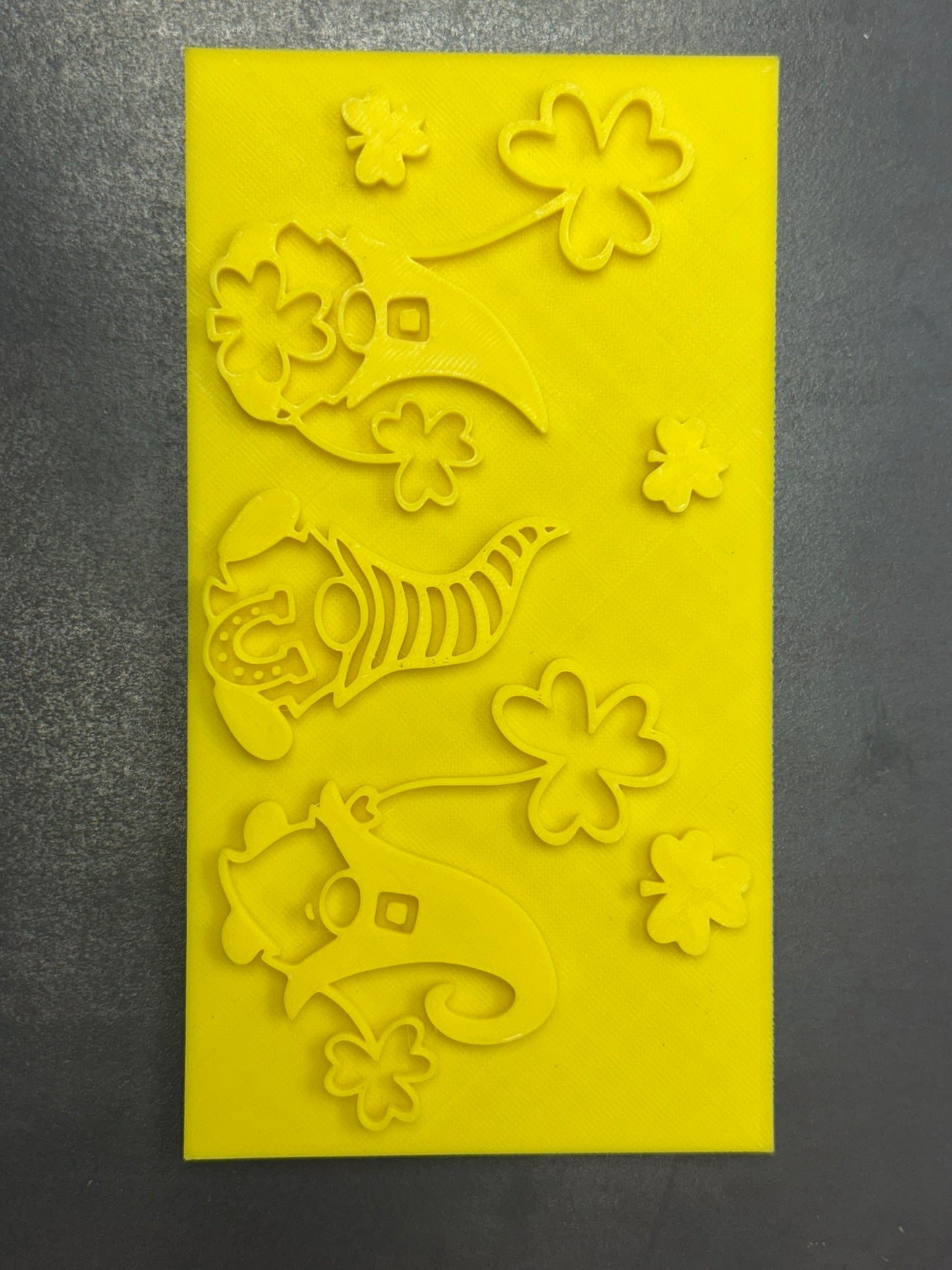 3 Gnomes with Shamrocks 3D Printed Stamp